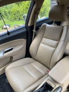 honda civic czyszczenie skórzanej tapicerki i bagażnika (2)