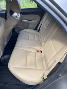 honda civic czyszczenie skórzanej tapicerki i bagażnika (4)
