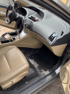 honda civic czyszczenie skórzanej tapicerki i bagażnika (6)