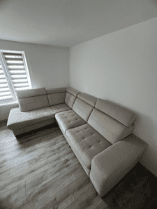 pranie dużego narożnika z delikatnego materiału podkowa leśna (10)